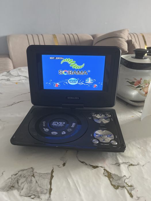 Портативный двд.