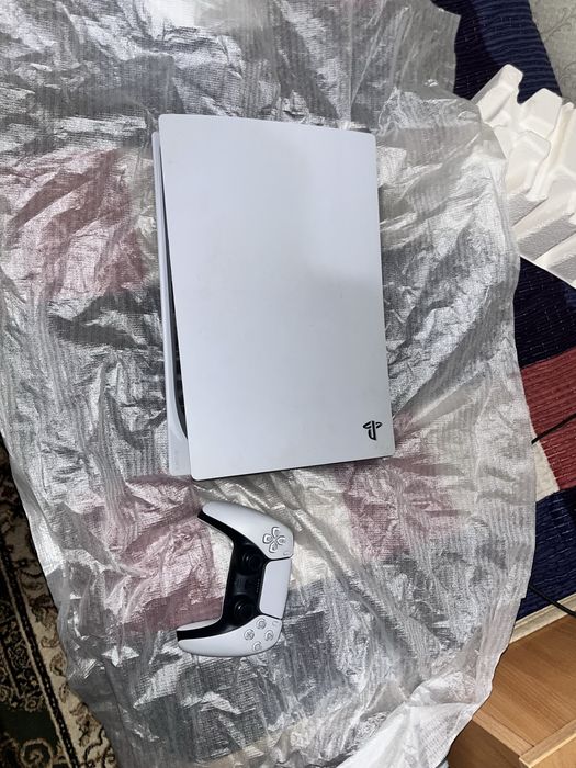 Продам Playstation 5