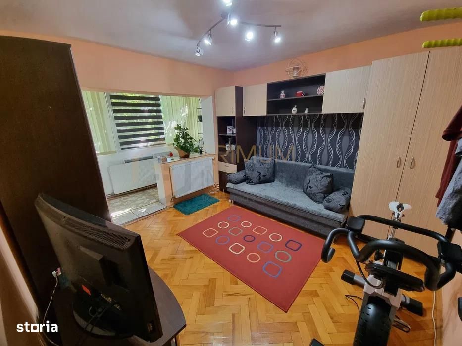 ARADULUI - ETAJ 3 - BLOC IZOLAT - 3 camere - decomandat - centrala pro