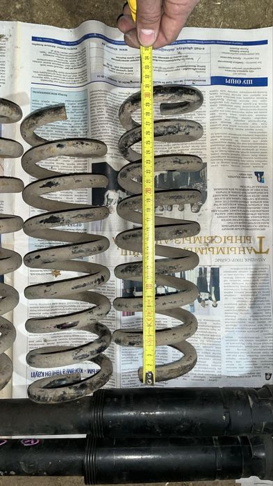 Пружины на мерседес  210 авангард