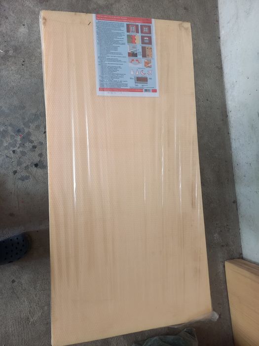 Polistiren Extrudat 10 mm grosime.Nou.Pret.100lei,baxul.