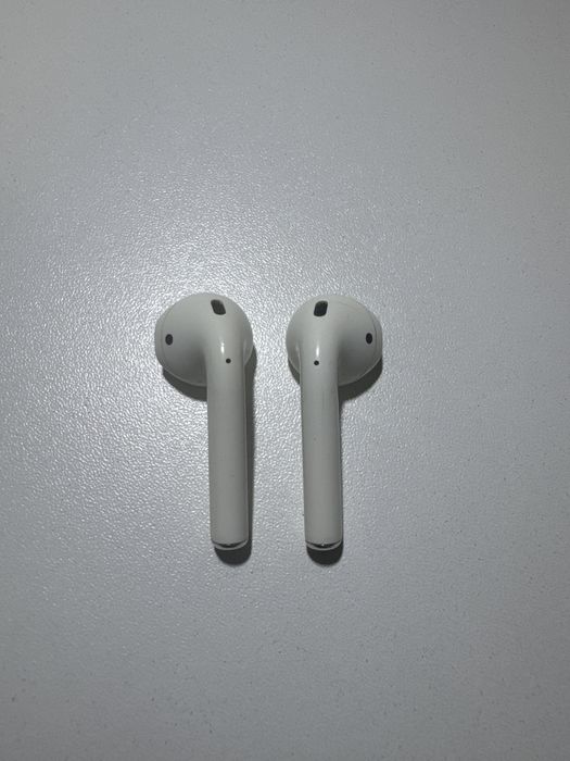 Наушники эйрподс