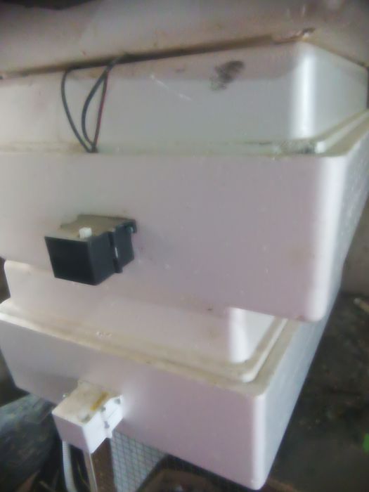 Инкубатор для 104 яиц