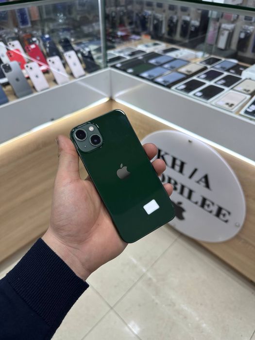 iphone 13.            .