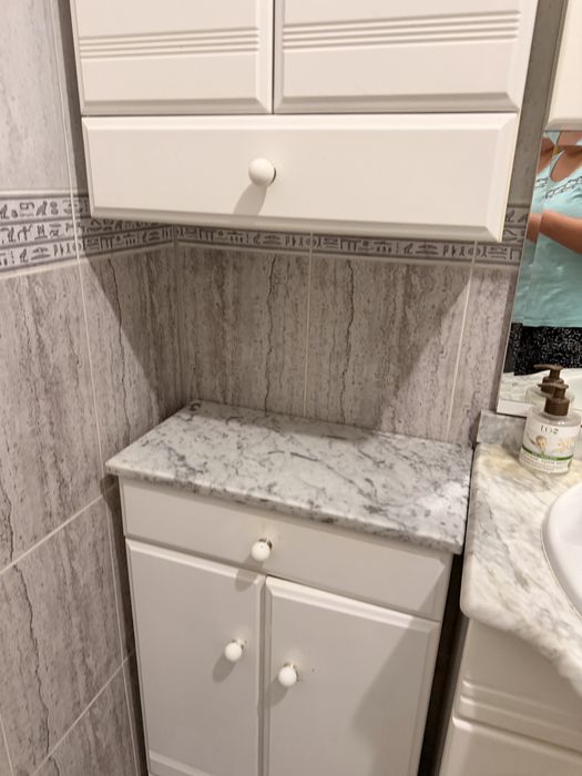 Продам шкафв в санузел