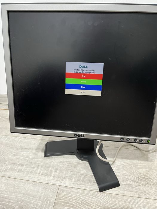 Monitor DELL  utilizat