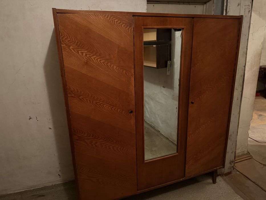 Шкаф трехдверый СССР