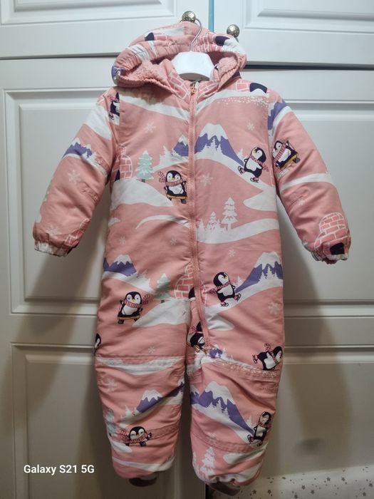 Продам 2  комбинезоны в отл.состоянии