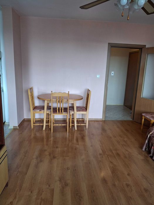 Дава се под наем Двустаен апартамент в Велико Търново, Акация - 60 кв.м за 255 € - Снимка #12