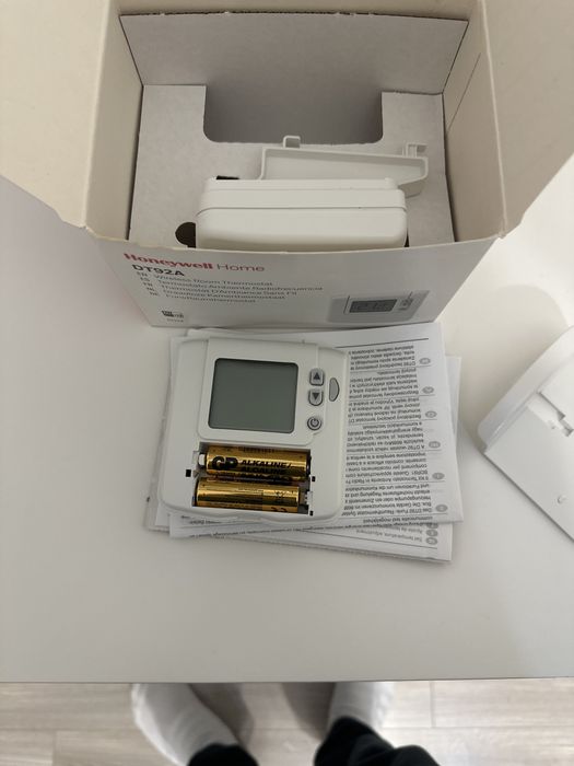 Termostat Honeywell Home DT92A