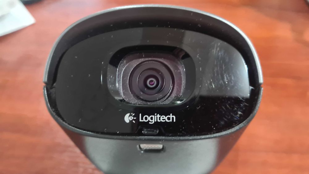 Logitech alert 750e