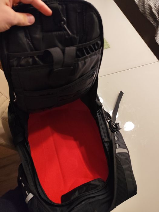 Rucsac moto MotoCorner tip carapace – design carbon, stare nou