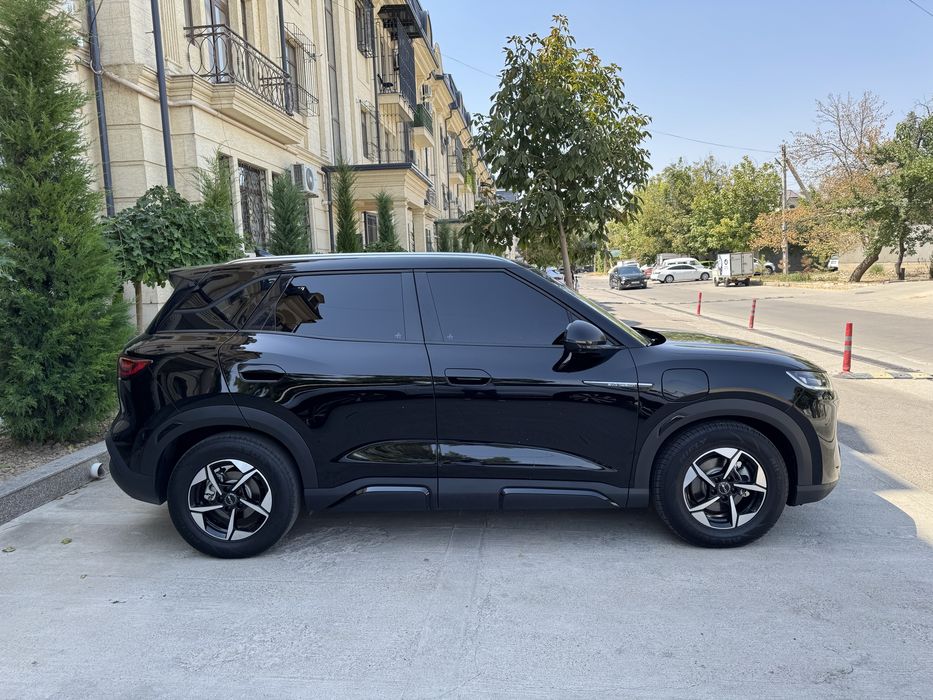 Byd yuan up 2025 yil kraska toza ful pozitsiya puli 19300 $