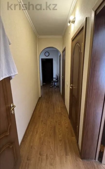 Двери межкомнатые б/у шпон