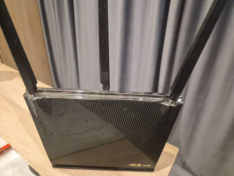 Asus RT AX68U AX2700