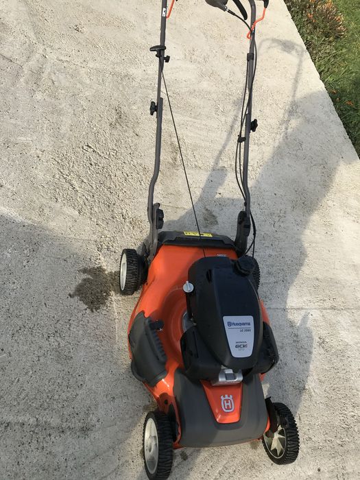 motocoasa gazon husqvarna