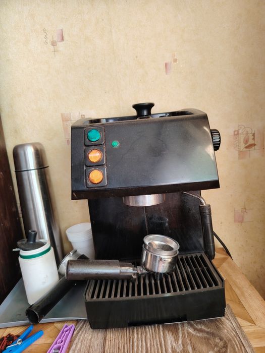 Кафе машина saeco