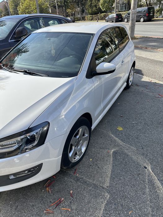 VOLKSWAGEN Polo 2011 — imagine 4