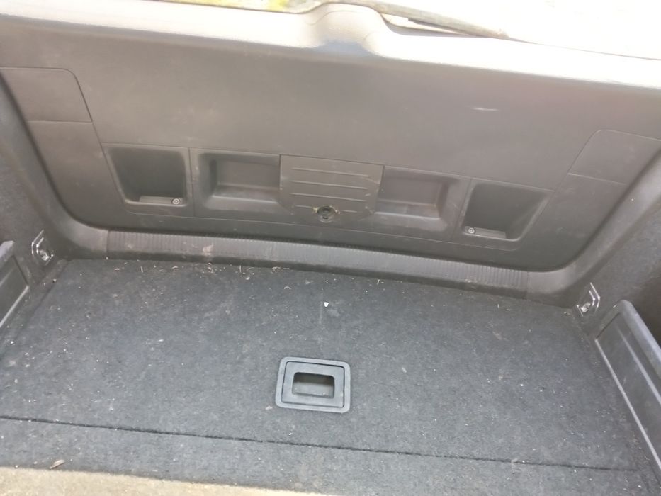 Vând mașină Passat B6