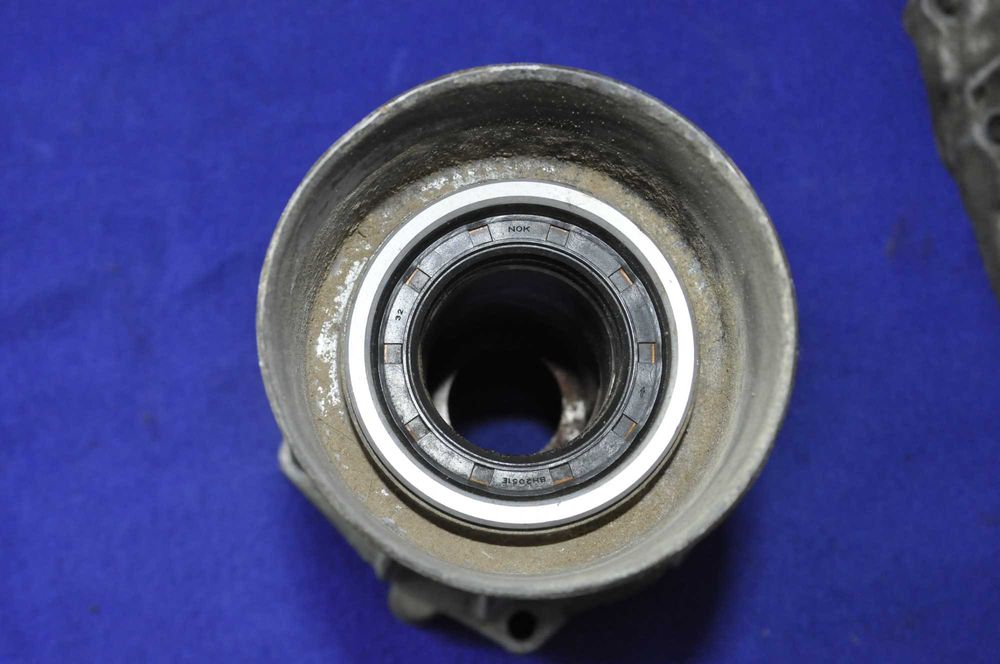 Хвостовик колокол  АКПП Toyota A 340E