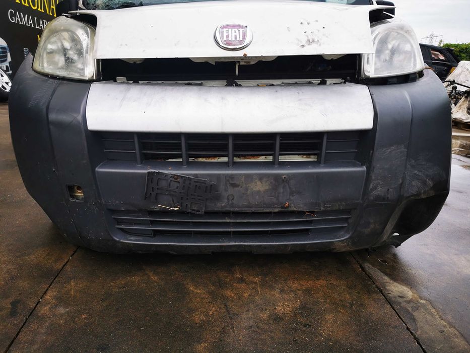 dezmembrez Fiat Fiorino 1.3 d multijet/usa fata fiorino/aripa fiorino
