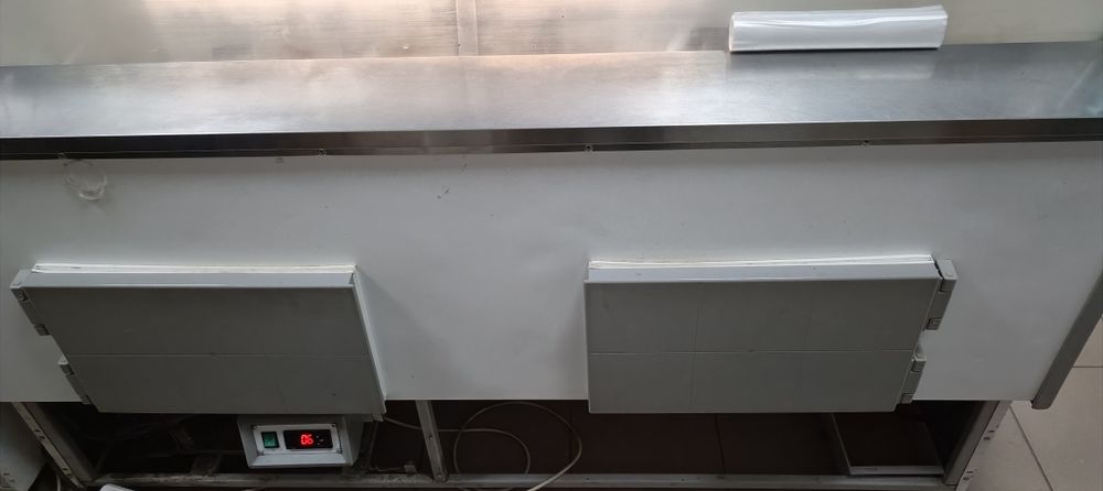 Холодильные витрины