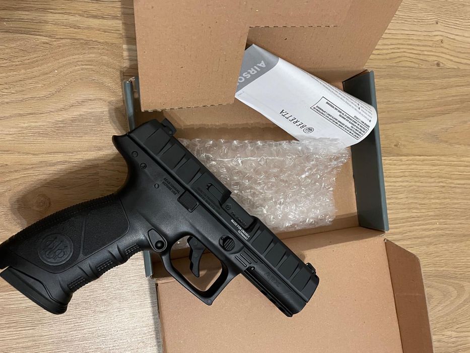 Pistol Airsoft BERETTA APX