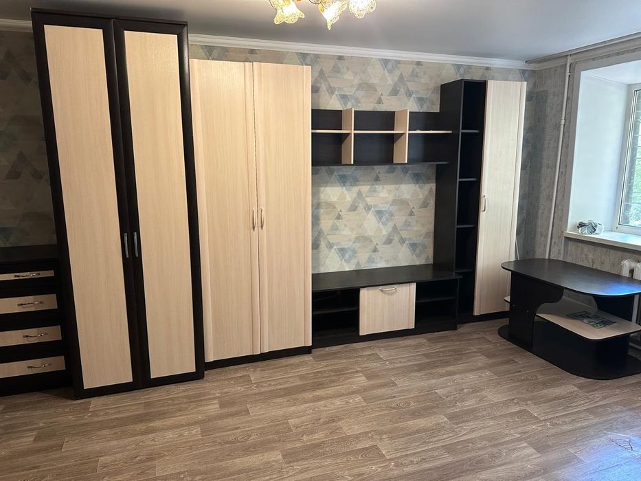 Продам стенку в хорошем состоянии