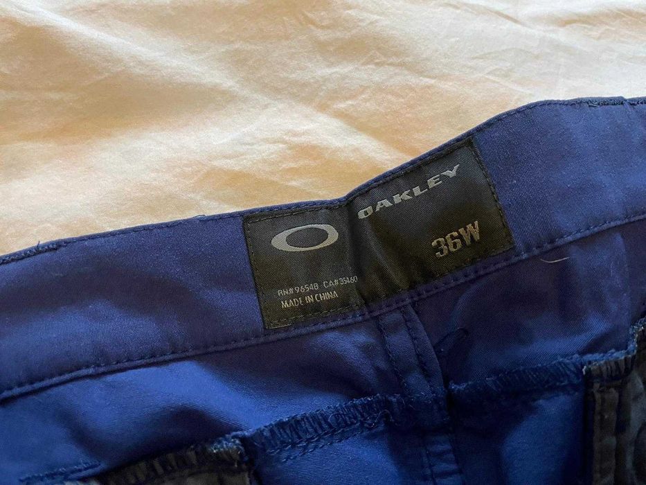 pantaloni scurți Oakley XL/36