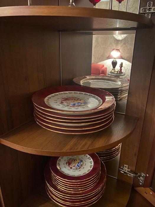 Сервиз Мадонна красный