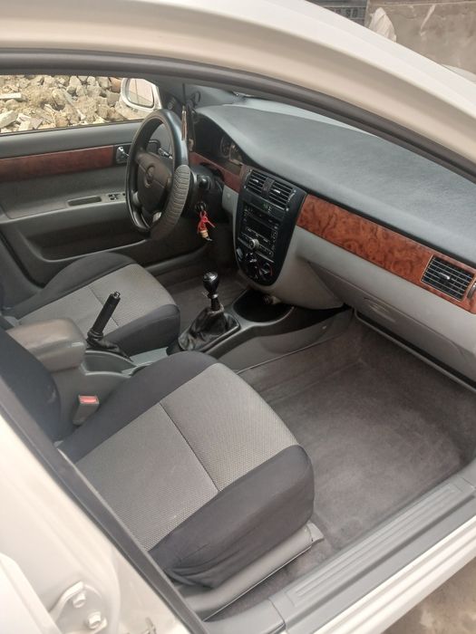 Продается Лассети 2012 года