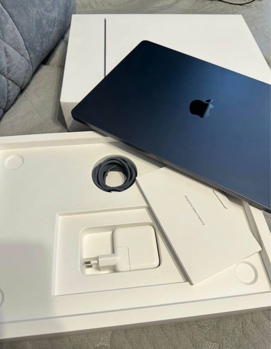 MacBook Air 15 2023 г.