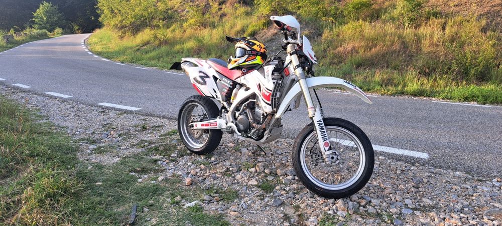 Vand roti supermoto