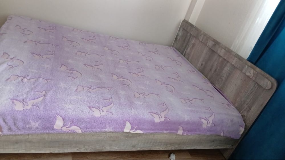 Продам кровать в хорош состоя