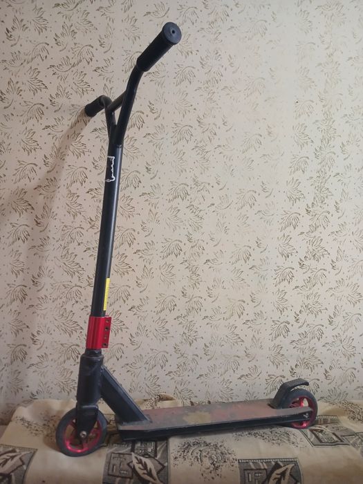 Продаю 2 трюковых самоката