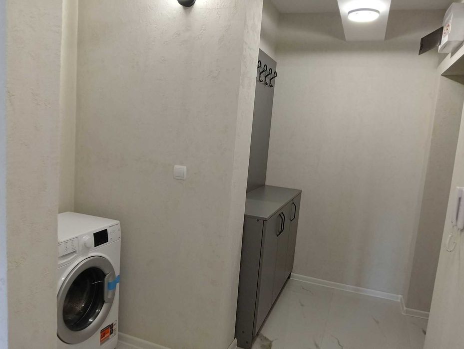 Продава се Двустаен апартамент в Пловдив, Христо Смирненски - 69 кв.м за 1072 €/кв.м - Снимка #5