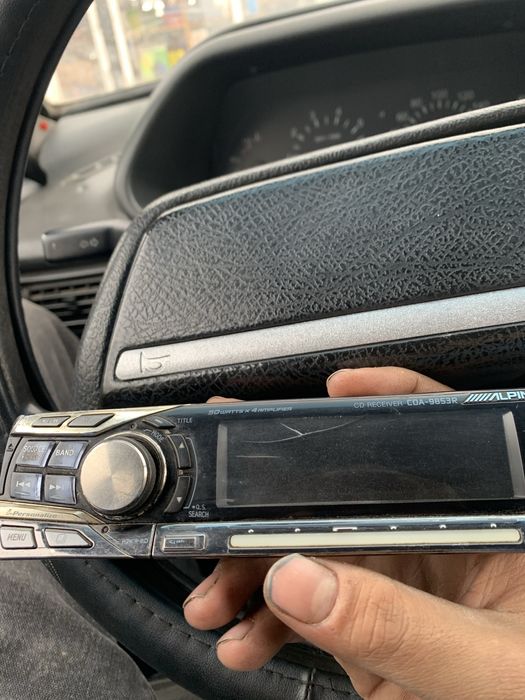 магнитола alpine cda 9853R