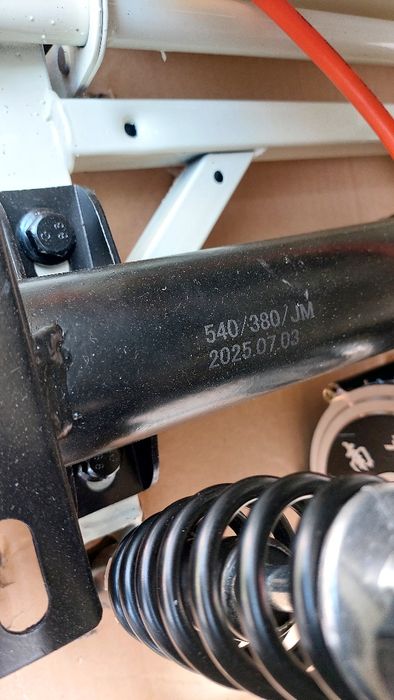 Tritsikl muravey skuter