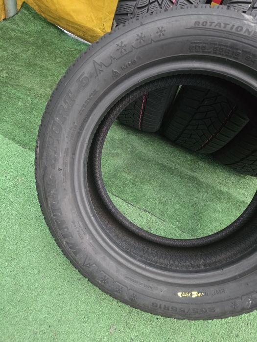 205.55.16 dunlop m+s