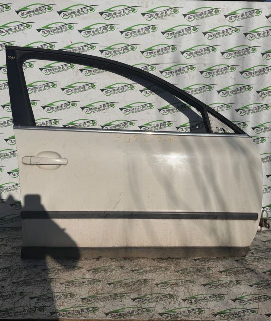 Usa fata dreapta Volkswagen VW Passat B5.5 (facelift)