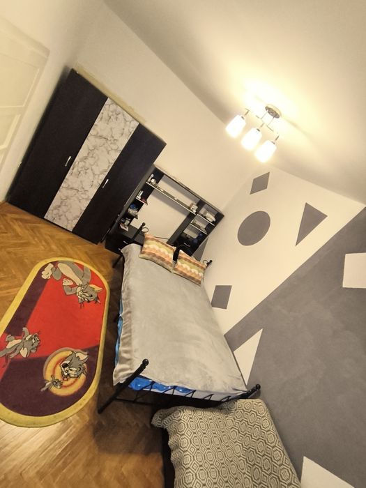 Garsonieră Predeal — 300 m de gară, renovată, parcare inclusă