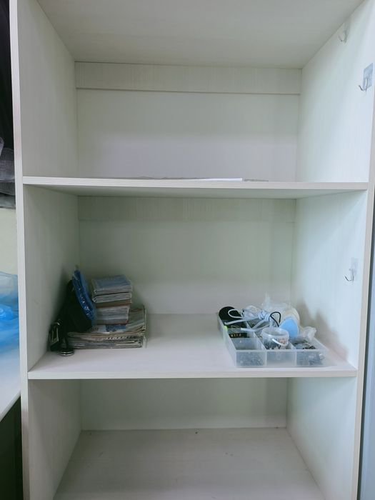 Ветрина - шкаф. Срочно