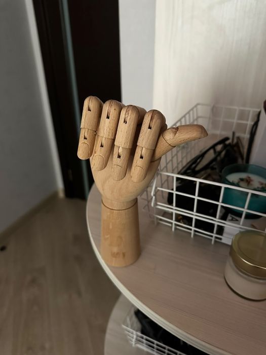 Деревянная подставка