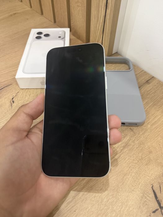 Iphone 17 pro max 256 gb 1 ciclu ca nou