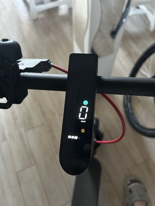 Trotineta electrica xiaomi 4