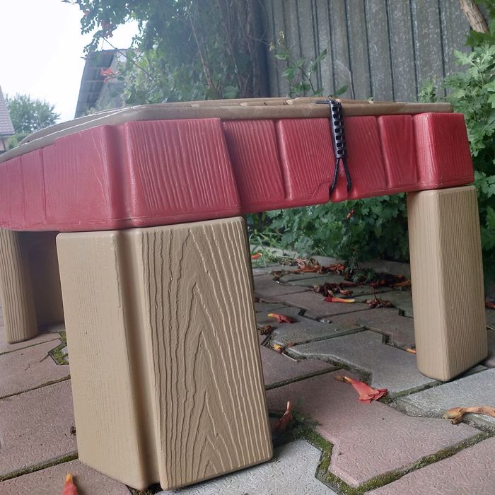 Песочница стол с крышкой