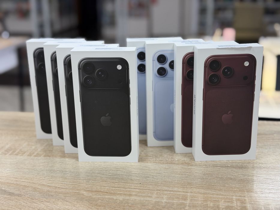 Продам Айфон 18 про новый ЕАС