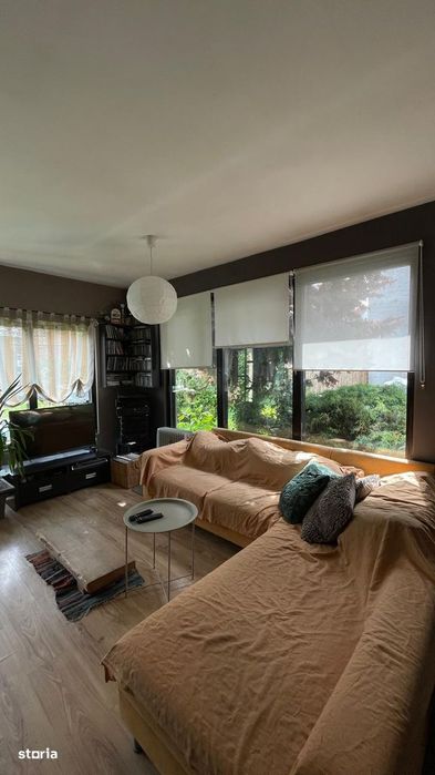 De inchiriat casa singur in curte, Zona Centrala