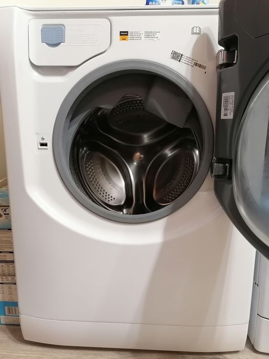 Пералня със сушилня Hotpoint-Ariston AQD972F 697 EU N*** , 1600 об./ми