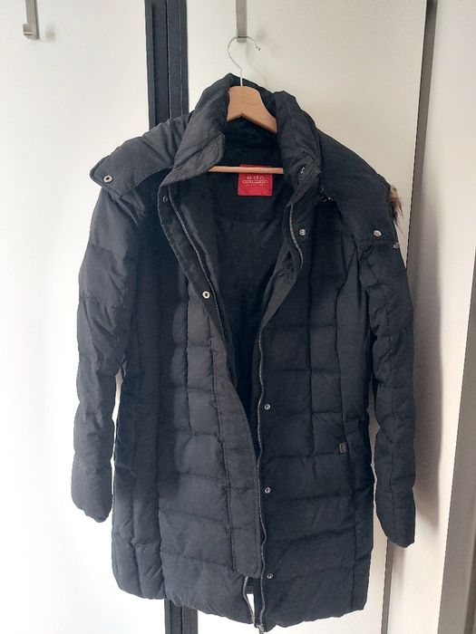 Зимно яке в черен цвят